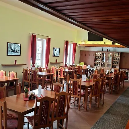Dzban Hotel 3*