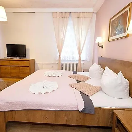 Džbán Hotel Karlova Studánka